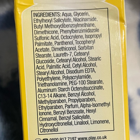 NWT Olay Complete Daily Moisturizer Hydration + Sun Protection NEW IN BOX - Picture 10 of 12